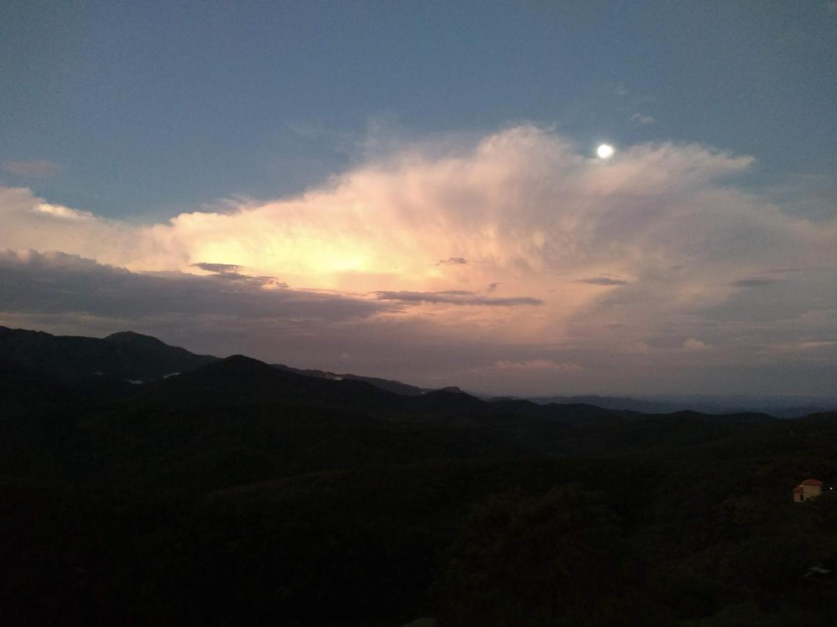 Pouso da Bia Lavras Novas Exterior foto